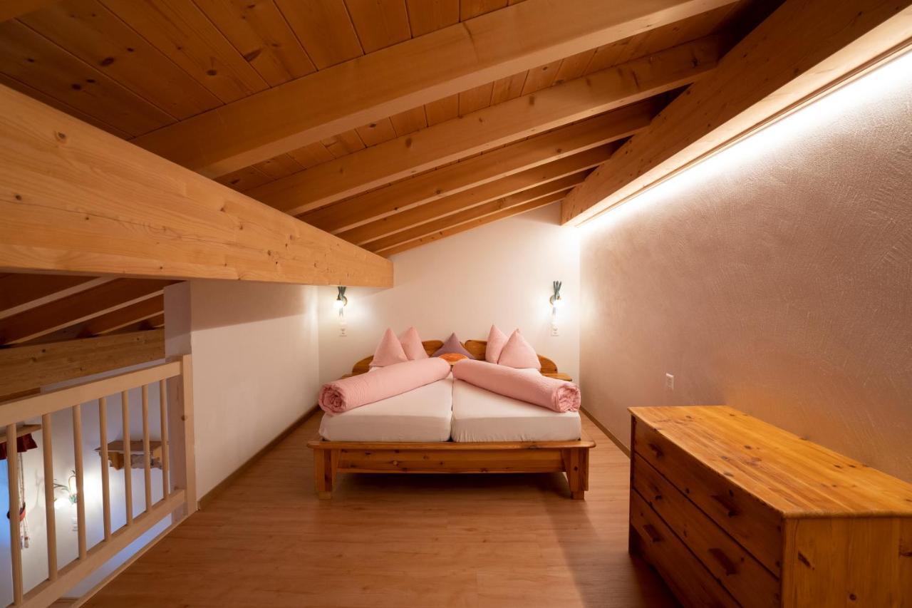 Apartamento Crusch Alba Auf Der Strassenseite Sta Maria Santa María Val Mustair