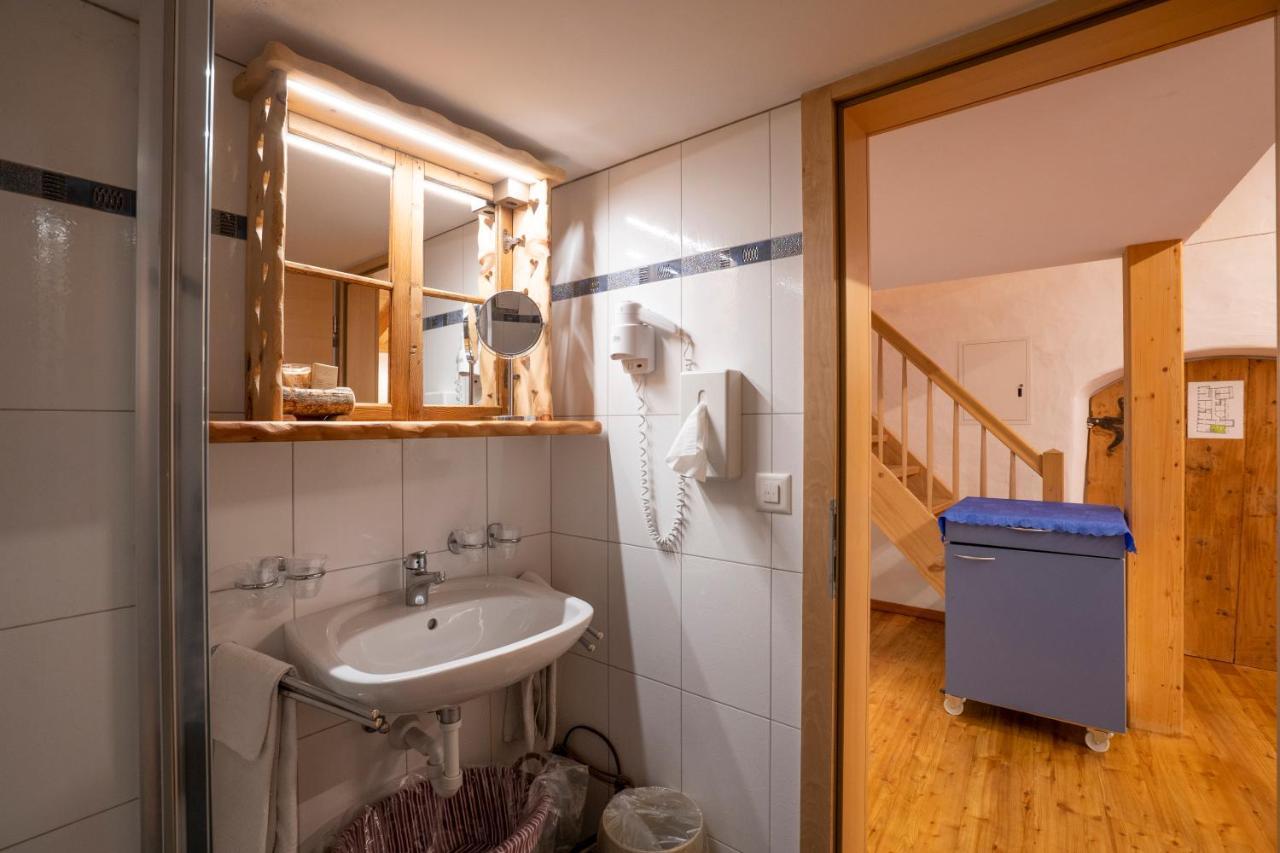 Crusch Alba Auf Der Strassenseite Sta Maria Apartamento *